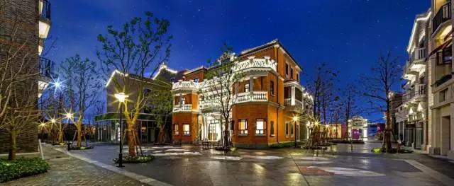 跨界融合：：尊龙Z6官方网站地产荣膺“中国商业地产企业立异性TOP10”